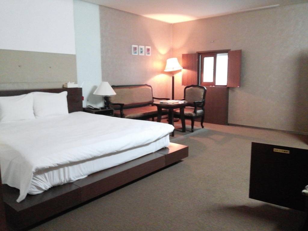 The Most Hotel Suwon Esterno foto